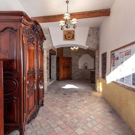 Studio Dans L'Eglise Du Couvent Narbonne Extérieur photo