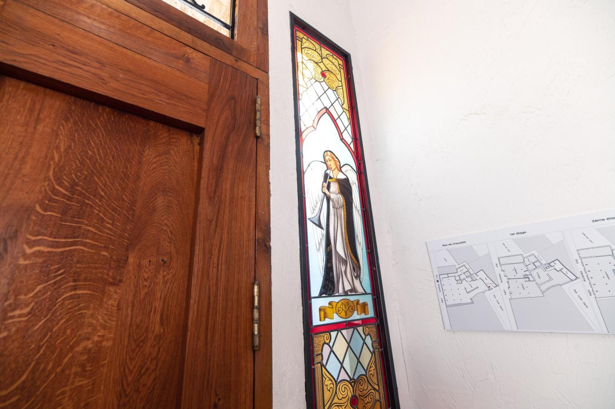 Studio Dans L'Eglise Du Couvent Narbonne Extérieur photo